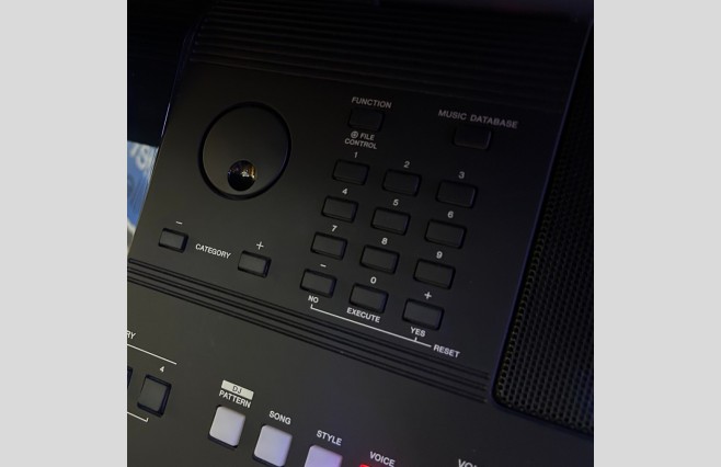 Used Yamaha PSR-E453 Keyboard (SN:BEXJ01479) - Image 7